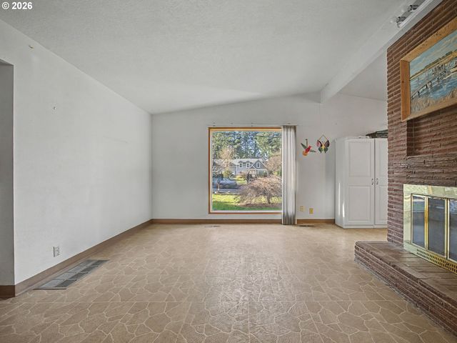 1620 Ne 201ST Ave, Fairview, OR 97024