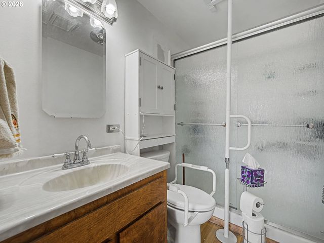 1620 Ne 201ST Ave, Fairview, OR 97024