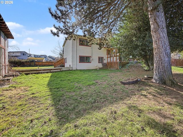 1620 Ne 201ST Ave, Fairview, OR 97024