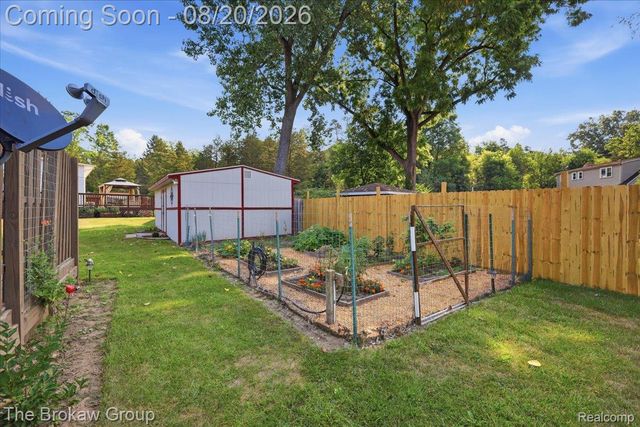 4474 Cedardale Lane, Flushing Charter Township, MI 48433