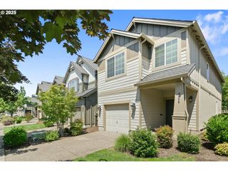 4839 Se SANDALWOOD St, Hillsboro, OR 97123