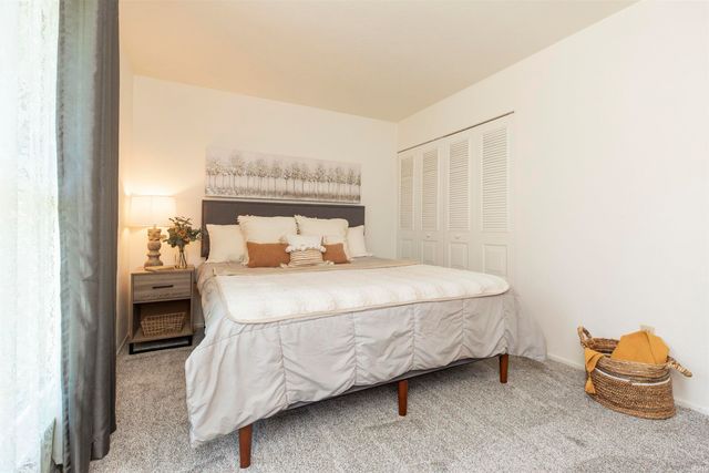 52200 Wembley Drive, South Bend, IN 46637