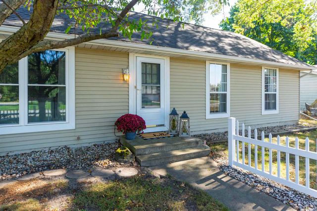 52200 Wembley Drive, South Bend, IN 46637