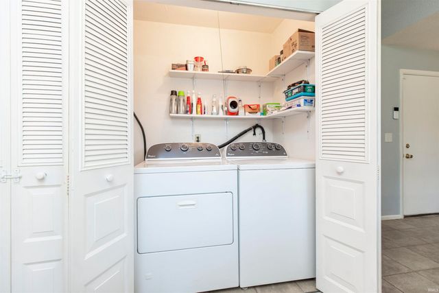 52200 Wembley Drive, South Bend, IN 46637