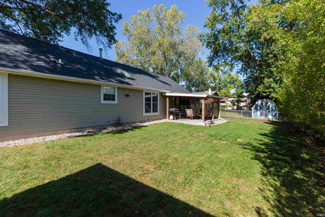52200 Wembley Drive, South Bend, IN 46637