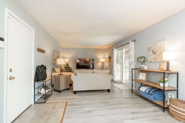 52200 Wembley Drive, South Bend, IN 46637