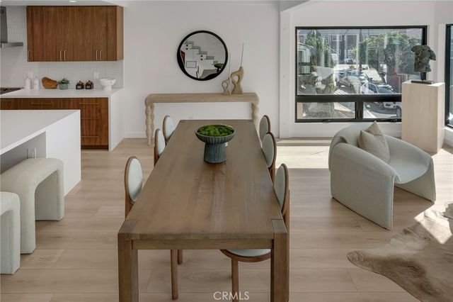 58 66th, Long Beach, CA 90803