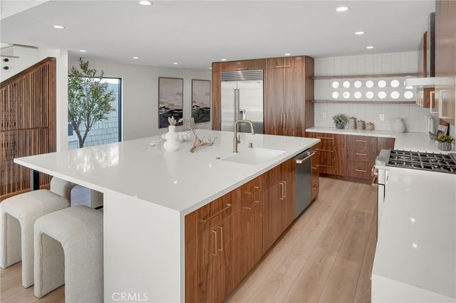 58 66th, Long Beach, CA 90803