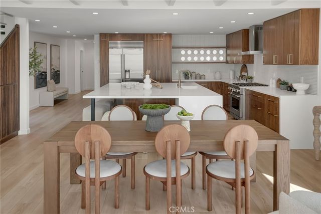 58 66th, Long Beach, CA 90803
