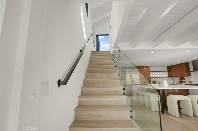 58 66th, Long Beach, CA 90803