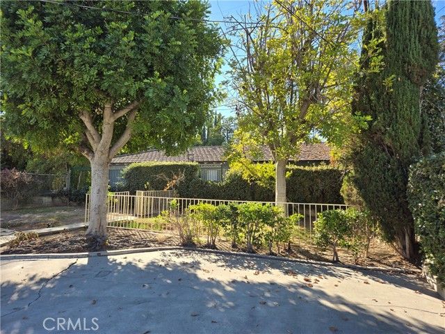 1365 Bradbury Road, San Marino, CA 91108