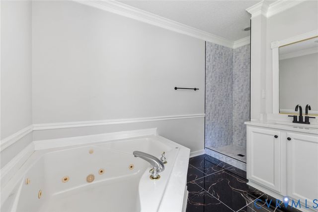 5219 Thornwood Ct, Petersburg, VA 23803