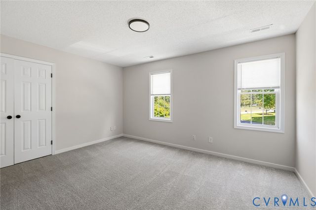 5219 Thornwood Ct, Petersburg, VA 23803