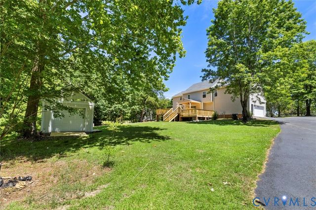 5219 Thornwood Ct, Petersburg, VA 23803