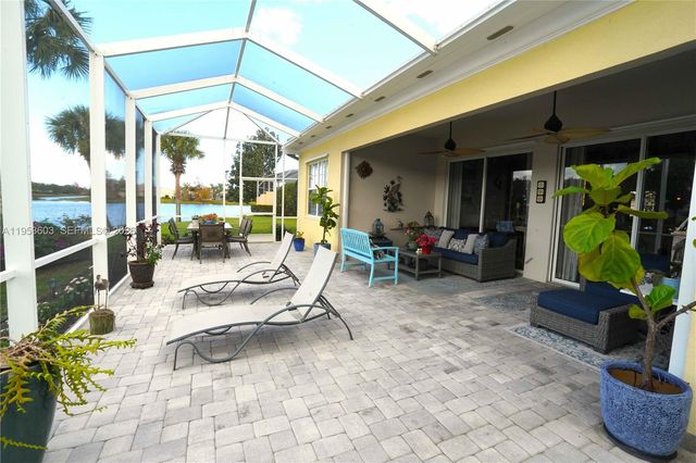 12381 SW Elsinore Dr, Port St. Lucie, FL 34987