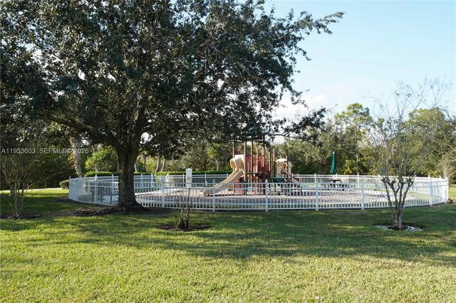 12381 SW Elsinore Dr, Port St. Lucie, FL 34987