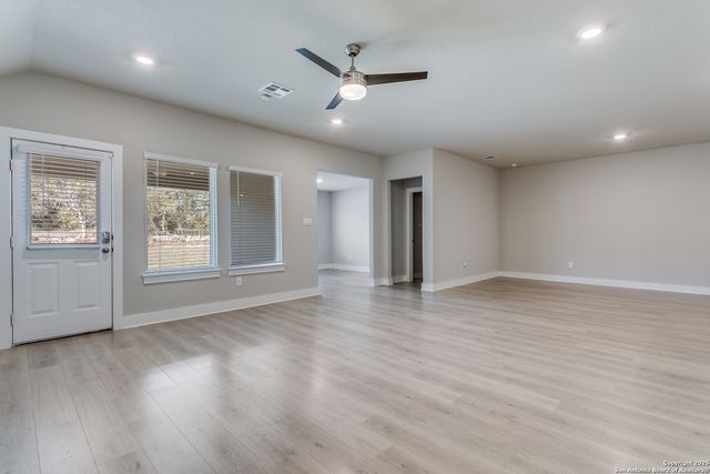 29190 Rock Cyn, Bulverde, TX 78163