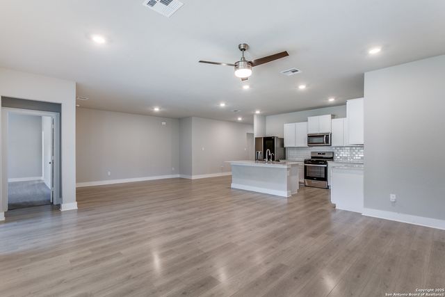 29190 Rock Cyn, Bulverde, TX 78163