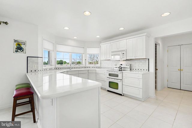30 MINI DR, Halifax, PA 17032