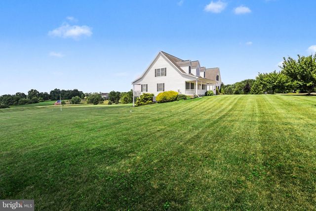 30 MINI DR, Halifax, PA 17032