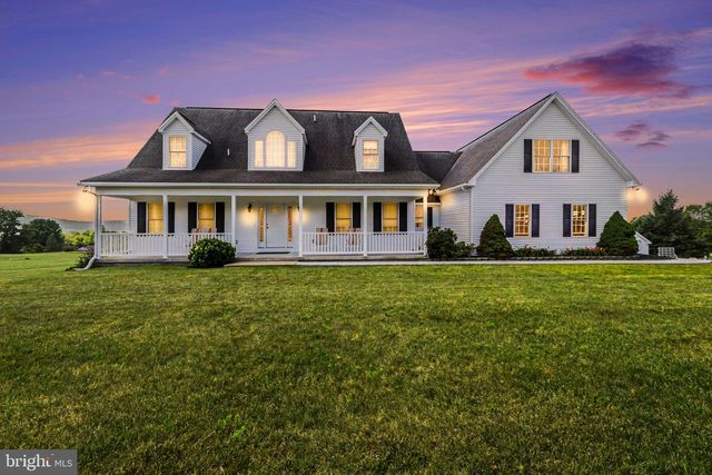 30 MINI DR, Halifax, PA 17032