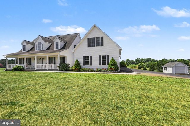 30 MINI DR, Halifax, PA 17032