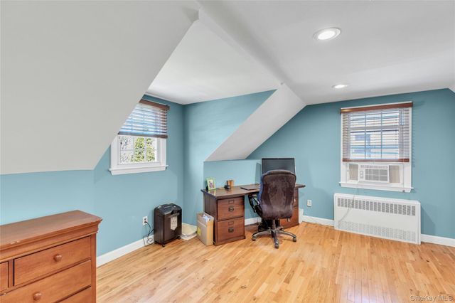 1800 Gormley Avenue, Merrick, NY 11566