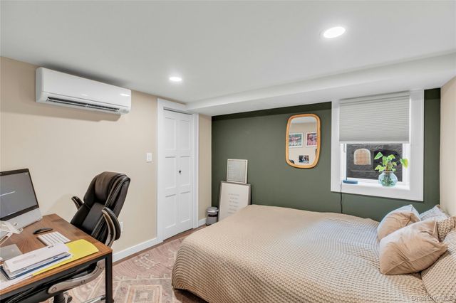 1800 Gormley Avenue, Merrick, NY 11566