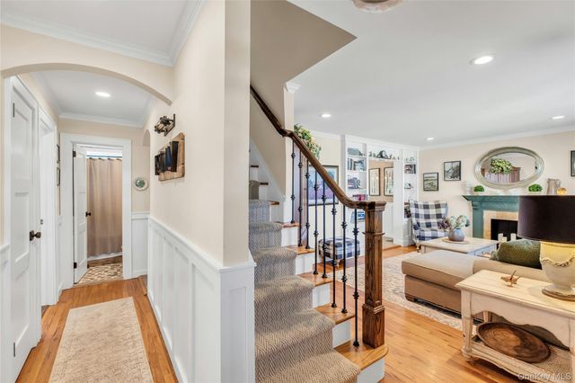 1800 Gormley Avenue, Merrick, NY 11566