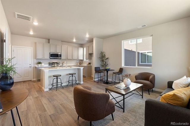 1444 Coral Place, Longmont, CO 80501