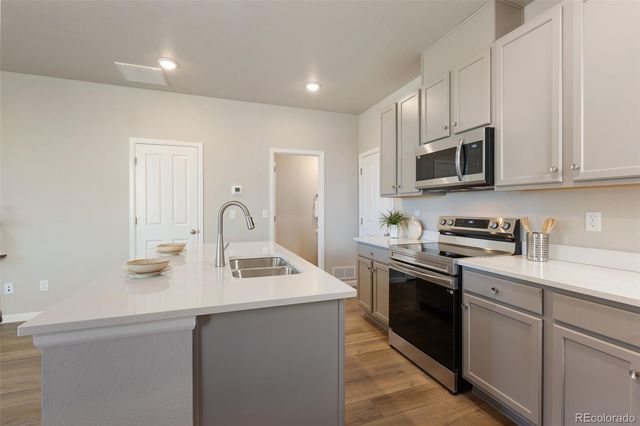 1444 Coral Place, Longmont, CO 80501