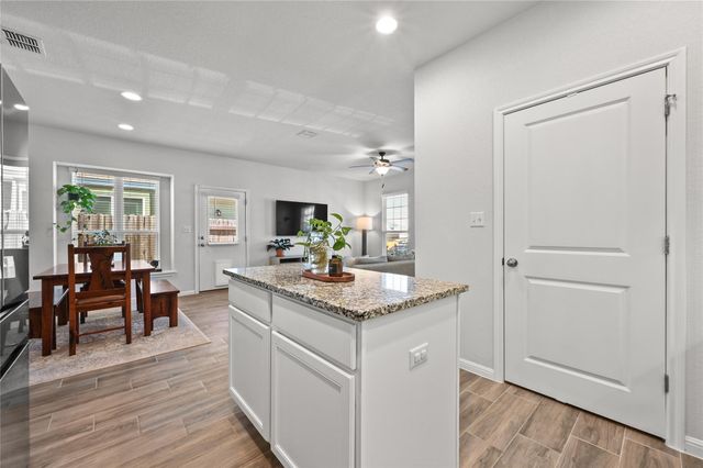 209 Duck Creek TRL, San Marcos, TX 78666