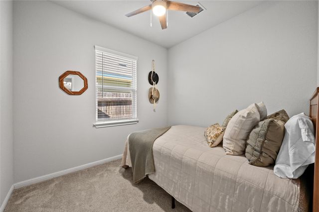 209 Duck Creek TRL, San Marcos, TX 78666