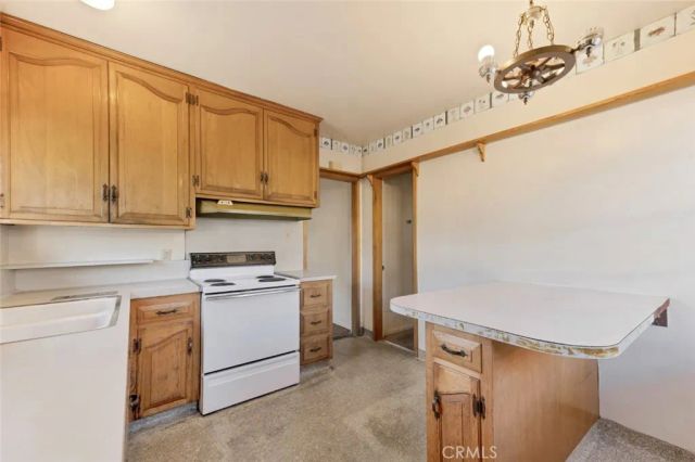 18234 Sugarman Street, Tarzana, CA 91356