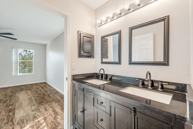 9773 Leeward Way, Navarre, FL 32566