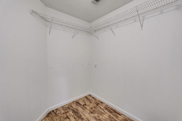 9773 Leeward Way, Navarre, FL 32566