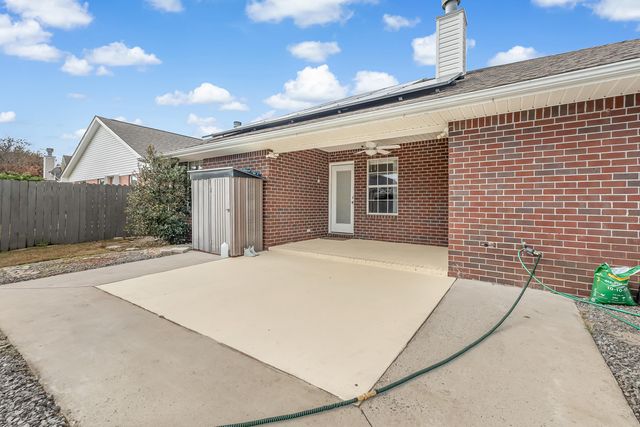 9773 Leeward Way, Navarre, FL 32566