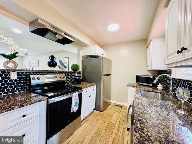 7302 WINTERGREEN CT, Greenbelt, MD 20770