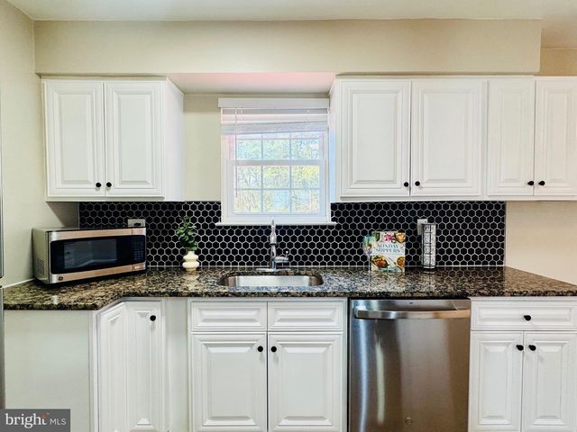 7302 WINTERGREEN CT, Greenbelt, MD 20770