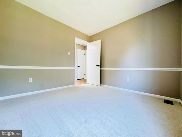 7302 WINTERGREEN CT, Greenbelt, MD 20770