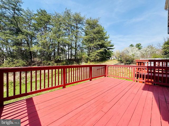 7302 WINTERGREEN CT, Greenbelt, MD 20770