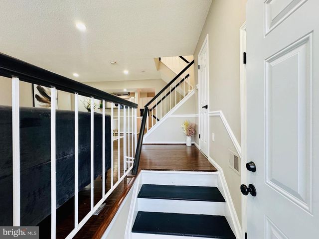 7302 WINTERGREEN CT, Greenbelt, MD 20770