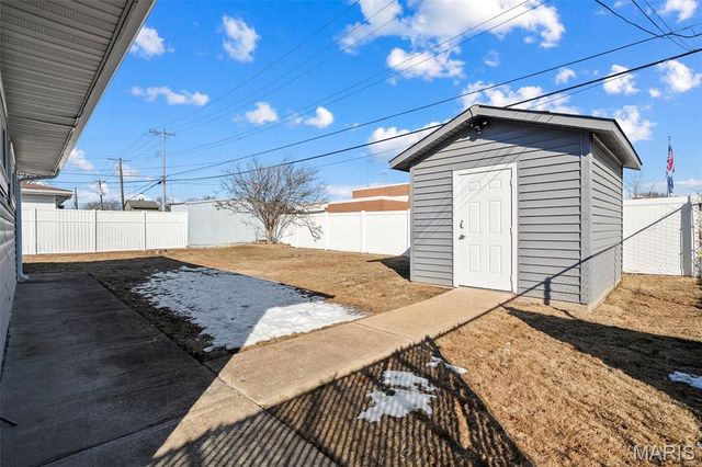 6321 Sheppard Drive, Affton, MO 63123