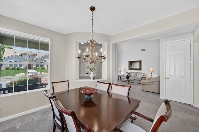7090 Sinclair Dr, Shingle Springs, CA 95682