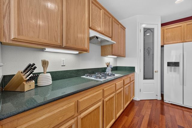 7090 Sinclair Dr, Shingle Springs, CA 95682