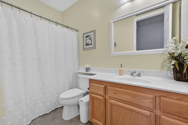 7090 Sinclair Dr, Shingle Springs, CA 95682