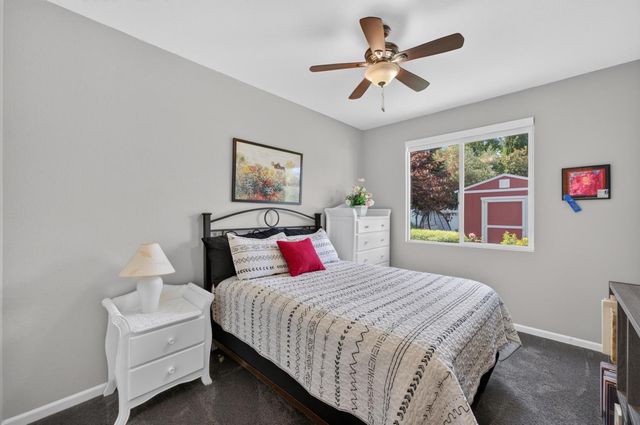 7090 Sinclair Dr, Shingle Springs, CA 95682