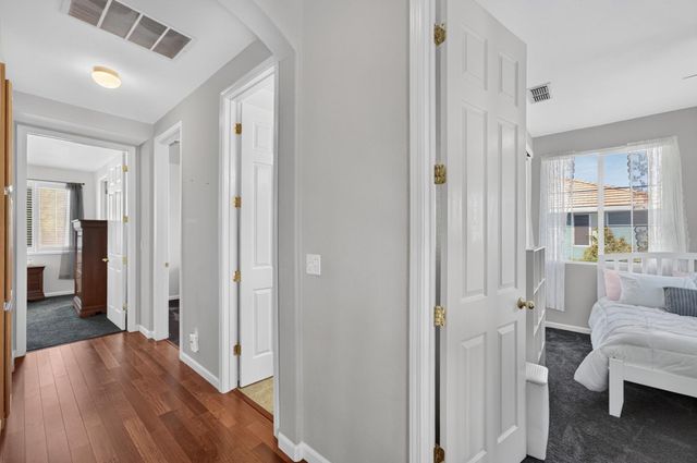 7090 Sinclair Dr, Shingle Springs, CA 95682
