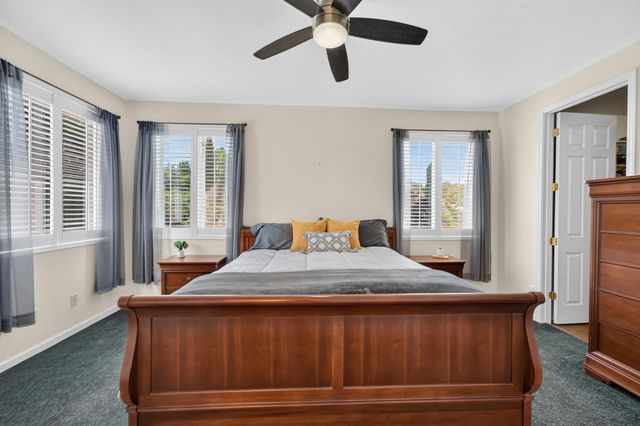 7090 Sinclair Dr, Shingle Springs, CA 95682