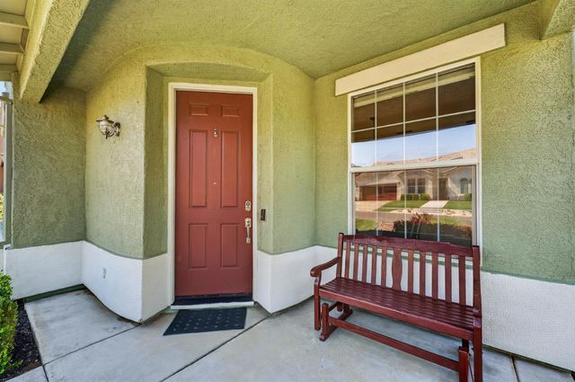 7090 Sinclair Dr, Shingle Springs, CA 95682